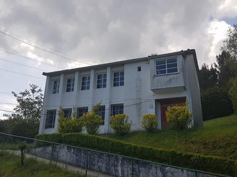 Biblioteca Pública A Bola