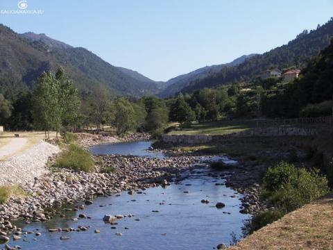 Praia Fluvial