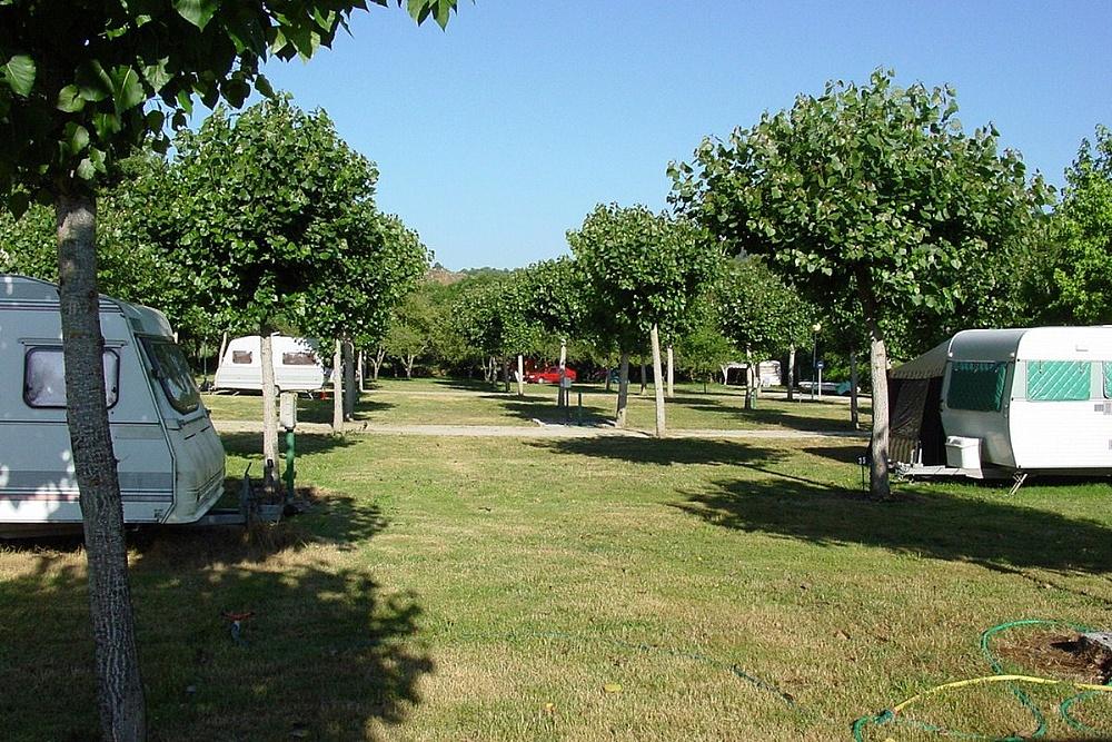 Camping "Os Invernadoiros"